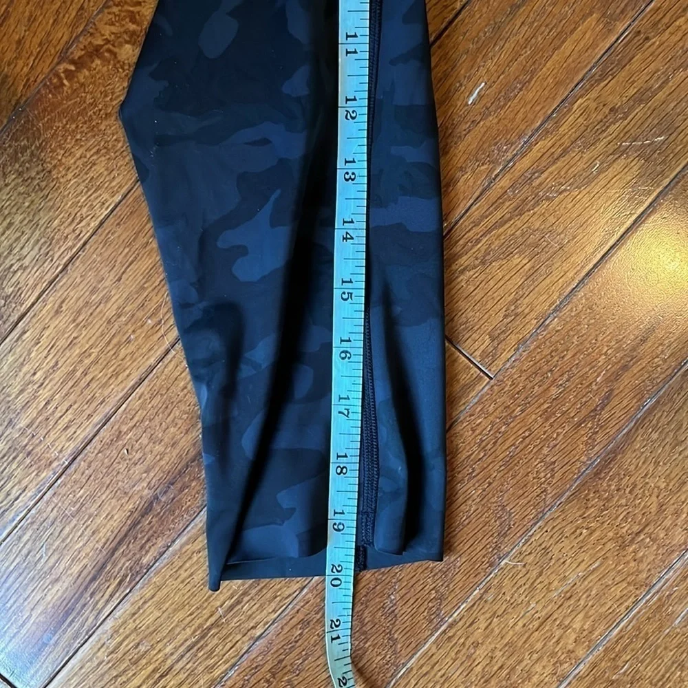Lululemon | Fast and Free Crop II 19